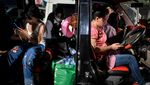 Secuil Kisah Memeluk Rindu Melangkah Pulang