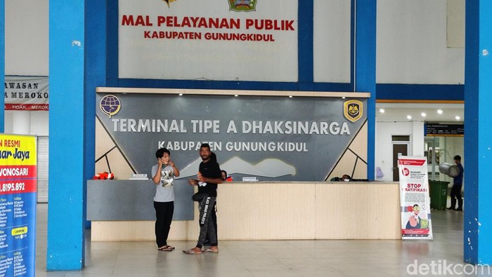 Suasana di terminal Wonosari, Gunungkidul, pada Minggu (14/4/2024) sore.