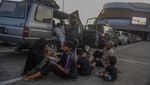 Suasana Puncak Arus Balik di Pelabuhan Merak
