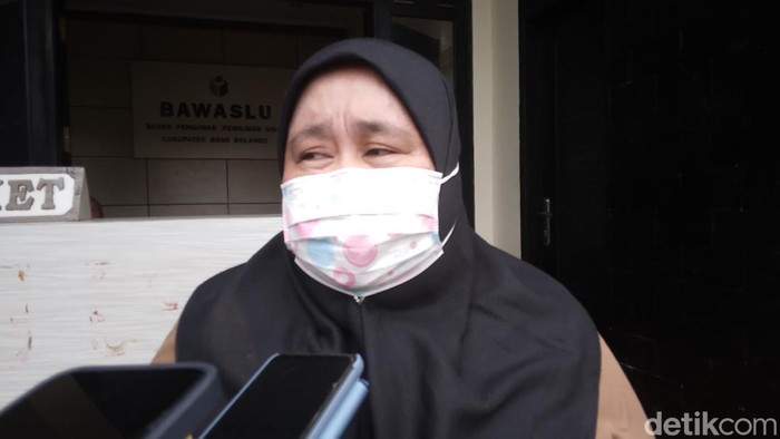 Ketua KPU Bone Bolango Sutenti Lamuhu.