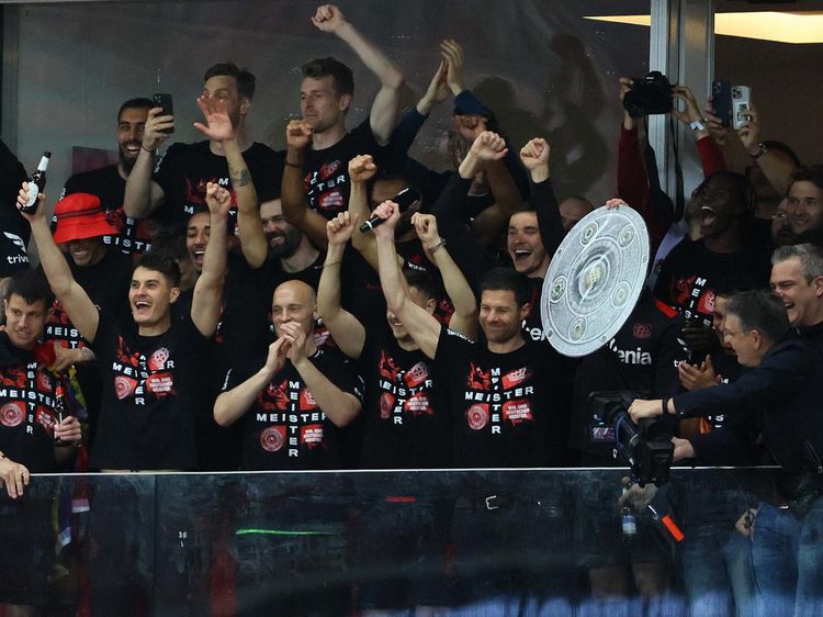 Top! Bayer Leverkusen Juara Bundesliga