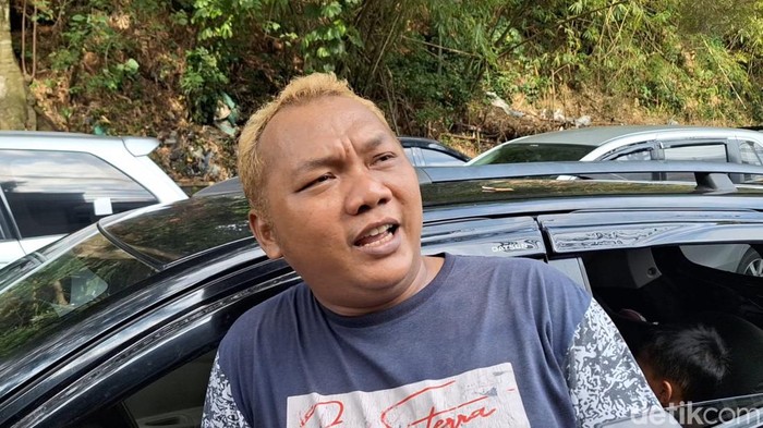 Demi Menikmati Pesona Puncak Bogor, Daniel Tunggu Detik-detik One Way