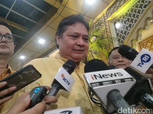 BLT Mitigasi Risiko Pangan Tak Kunjung Cair, Airlangga Bilang Begini