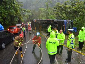 Polisi Tetapkan Sopir Bus ALS yang Terbalik di Sumbar Sebagai Tersangka