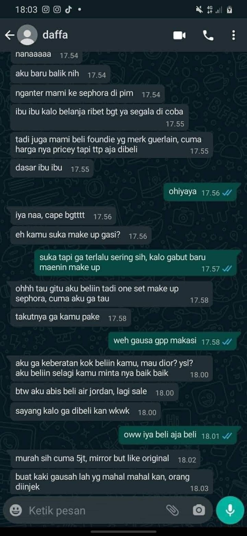 Kadang, tingkah laku orang suka di luar perkiraan BMKG. Kayak deretan chat cringe berikut ini, untungnya lumayan menghibur.