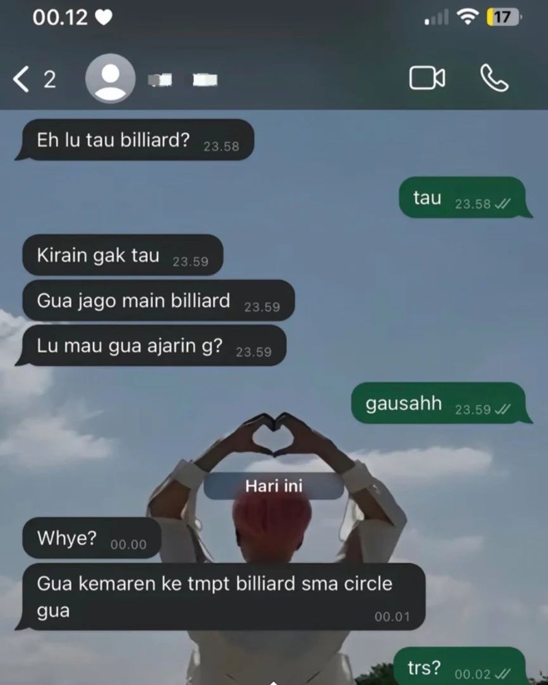 Kadang, tingkah laku orang suka di luar perkiraan BMKG. Kayak deretan chat cringe berikut ini, untungnya lumayan menghibur.