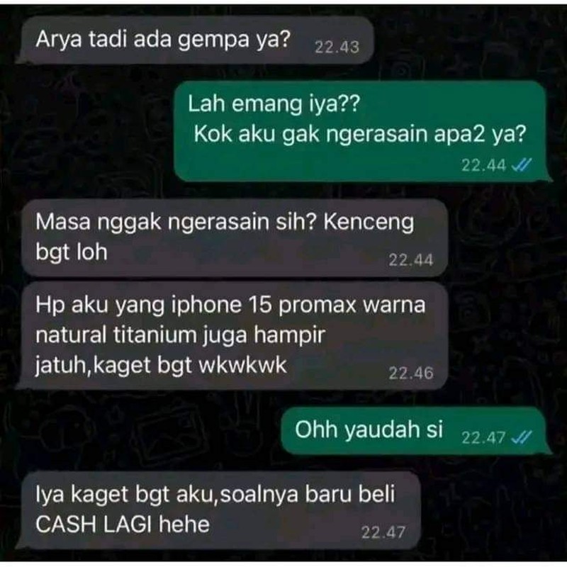 Kadang, tingkah laku orang suka di luar perkiraan BMKG. Kayak deretan chat cringe berikut ini, untungnya lumayan menghibur.