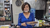 Ci Mehong Marahi Netizen yang Sering Nyinyir Makanan Jualannya