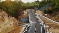 Pada tahun ini, Balai Besar Pelaksanaan Jalan Nasional (BBPJN) Jatim - Bali, Direktorat Jenderal Bina Marga juga melanjutkan penanganan jalan dan jembatan sepanjang 202 km diantaranya Jalan Pansela Kabupaten Lumajang, Jember, dan Banyuwangi.