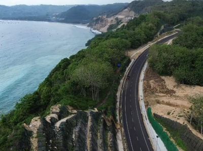 Indahnya Pemandangan Jalan Pansela Jawa yang Jadi Alternatif Mudik Lebaran