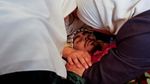 Isak Tangis di Pemakaman Pemuda Palestina