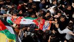 Isak Tangis di Pemakaman Pemuda Palestina