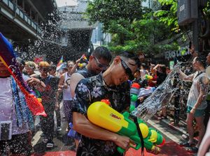 Basah-basahan di Festival Songkran Thailand