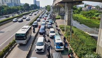 Perlu Dibatasi biar Nggak Macet, Segini Jumlah Kendaraan di Jakarta