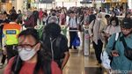 Libur Selesai, Commuter Line Kembali Penuh Penumpang