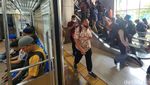 Libur Selesai, Commuter Line Kembali Penuh Penumpang