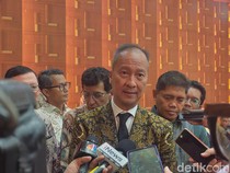 Menperin Akui Ada Badai PHK tapi Lapangan Kerja Baru Jauh Lebih Banyak