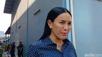 Ibu tiga anak itu curhat di media sosial dengan tujuan berbagi pengalaman hidup. Foto: Febri/detikHOT
