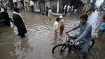 Pakistan Diselimuti Cuaca Buruk, 41 Orang Tewas