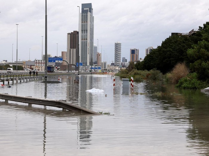 A general view of floods caused by heavy rains in Dubai, United Arab Emirates, April 16, 2024. REUTERS/Amr Alfiky
