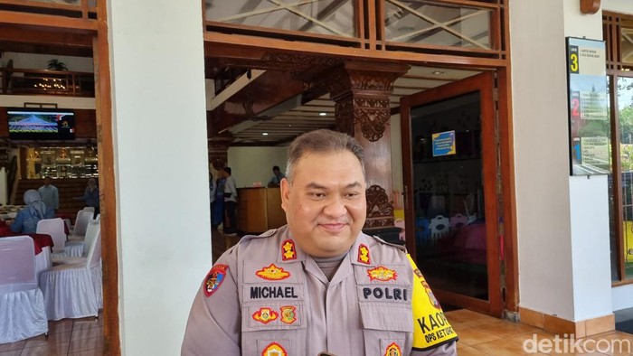 Kapolres Bantul, AKBP Michael R. Risakotta saat memberikan keterangan, Selasa (16/4/2024).
