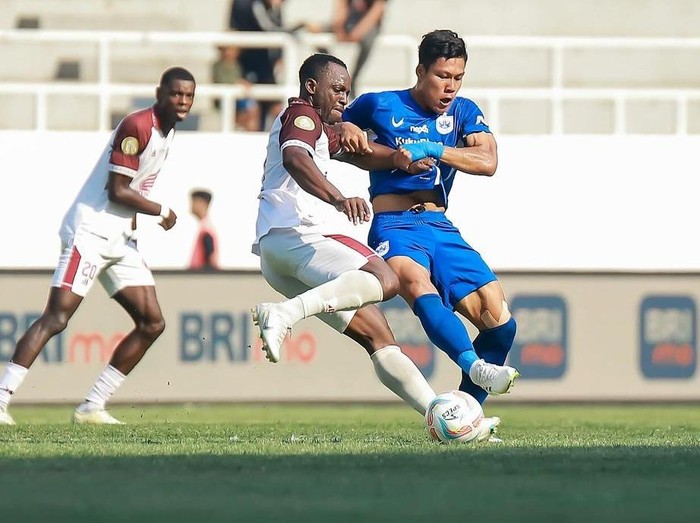 Pertemuan pertama PSIS vs PSM pada Liga 1 2023/2024. Diunggah Selasa (16/4/2024).