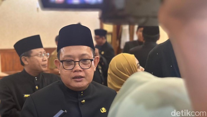 Pj Gubernur Jawa Timur Adhy Karyono
