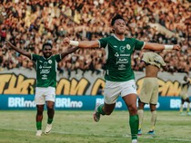 PSS Sinyalkan Simpan Saddam Gaffar Meski Cetak Gol Perdana