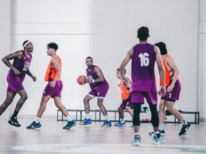 Bima Perkasa Genjot Latihan Tatap 2 Laga Kandang di IBL 2024
