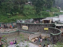 Padusan Jadi Primadona Mojokerto Meski Kunjungan Wisata Libur Lebaran Turun