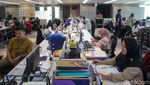 Suasana Hari Pertama Kerja Usai Libur Panjang Lebaran