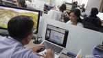 Suasana Hari Pertama Kerja Usai Libur Panjang Lebaran