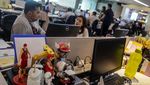 Suasana Hari Pertama Kerja Usai Libur Panjang Lebaran