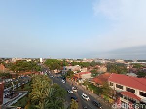 Menikmati Keindahan Kota Cirebon dari Ketinggian