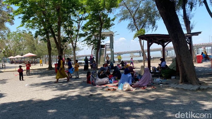 Taman Hiburan Pantai Kenjeran