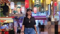 Momen Tengku Zanzabella Makan Bareng Ganjar dan Minum Kelapa Muda