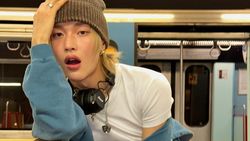 Maaf, Wonbin Bisa Mundur Dikit? Gantengnya Keterlaluan! Maaf, Wonbin Bisa Mundur Dikit? Gantengnya Keterlaluan!