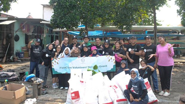 Aktivitas Komunitas Peduli Sungai Surabaya beri teladan agar masyarakat tergerak untuk lebih peduli sungai.