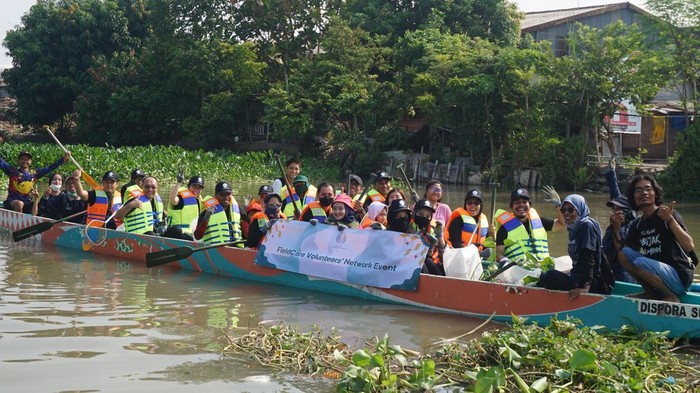 Aktivitas Komunitas Peduli Sungai Surabaya beri teladan agar masyarakat tergerak untuk lebih peduli sungai.