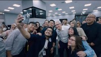 Tim Cook Terperangah Pada Karya Alumni Apple Developer Academy