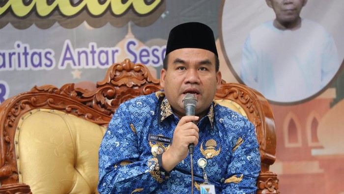 Bupati Blora Aroef Rohman dalam menghadiri Halal Bihalal di Korwil PGRI Jepon
