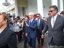 Semringah Bos Apple Usai Temui Jokowi