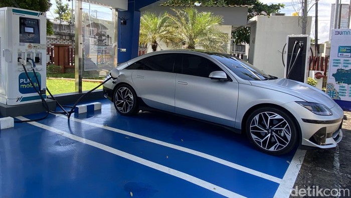Hyundai Ioniq 6