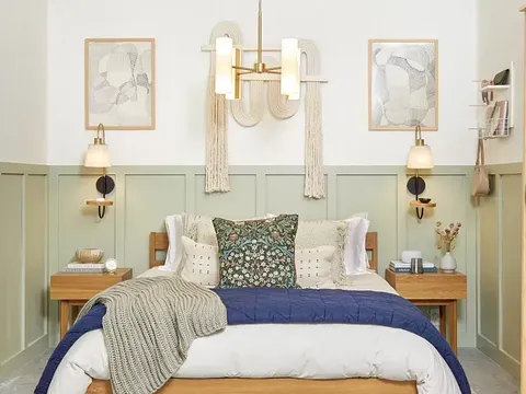 Inspirasi kamar tidur dengan wall panel.