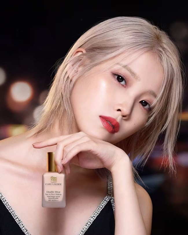 Daftar artis wanita Korea paling laris mendapatkan endorsement ini dihimpun oleh netizen di forum online. Enam artis wanita Korea ini dianggap paling mendominasi endorsement dari brand.  Foto: Dok. Estee Lauder