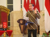 Presiden Jokowi Sebut UKT PTN Mungkin Naik Tahun Depan
