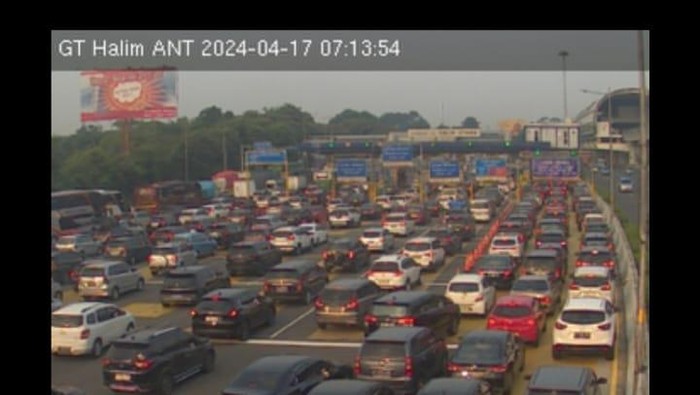 Kepadatan di Tol Dalkot Jakarta