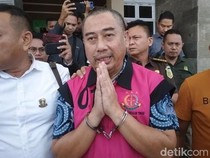 Eks Bupati Bone Bolango Hamim Tersangka Korupsi Bansos: Mobil Tak Ada tapi Punya Kapal Laut