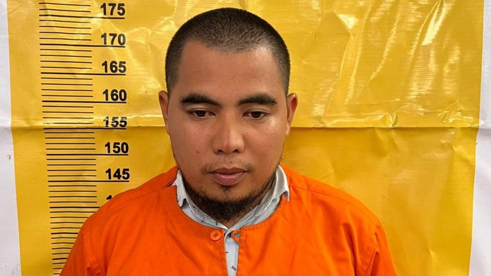 Muhammad Arif (32) usai ditangkap polisi (Foto: Dok. Polda Riau)