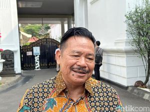 3 Gugatan ke Jokowi Kandas, Otto: Ibarat Sepak Bola, Ini Hattrick